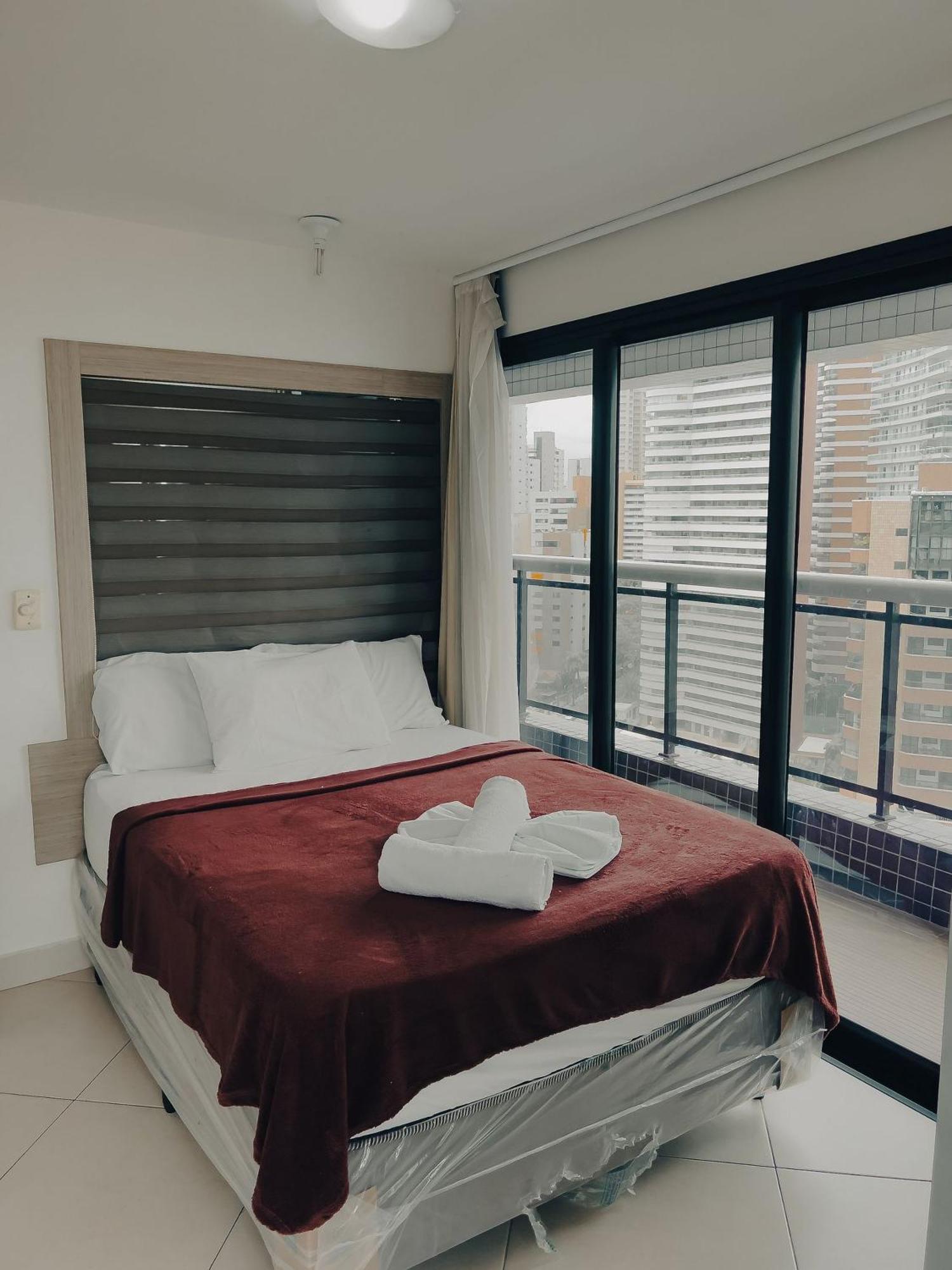Apartamento Landscape: Conforto Com Varanda E Vista Mar *
